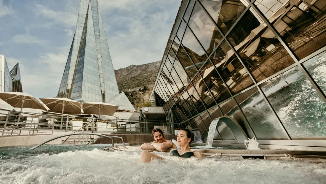 Outdoor thermal pools at Caldea