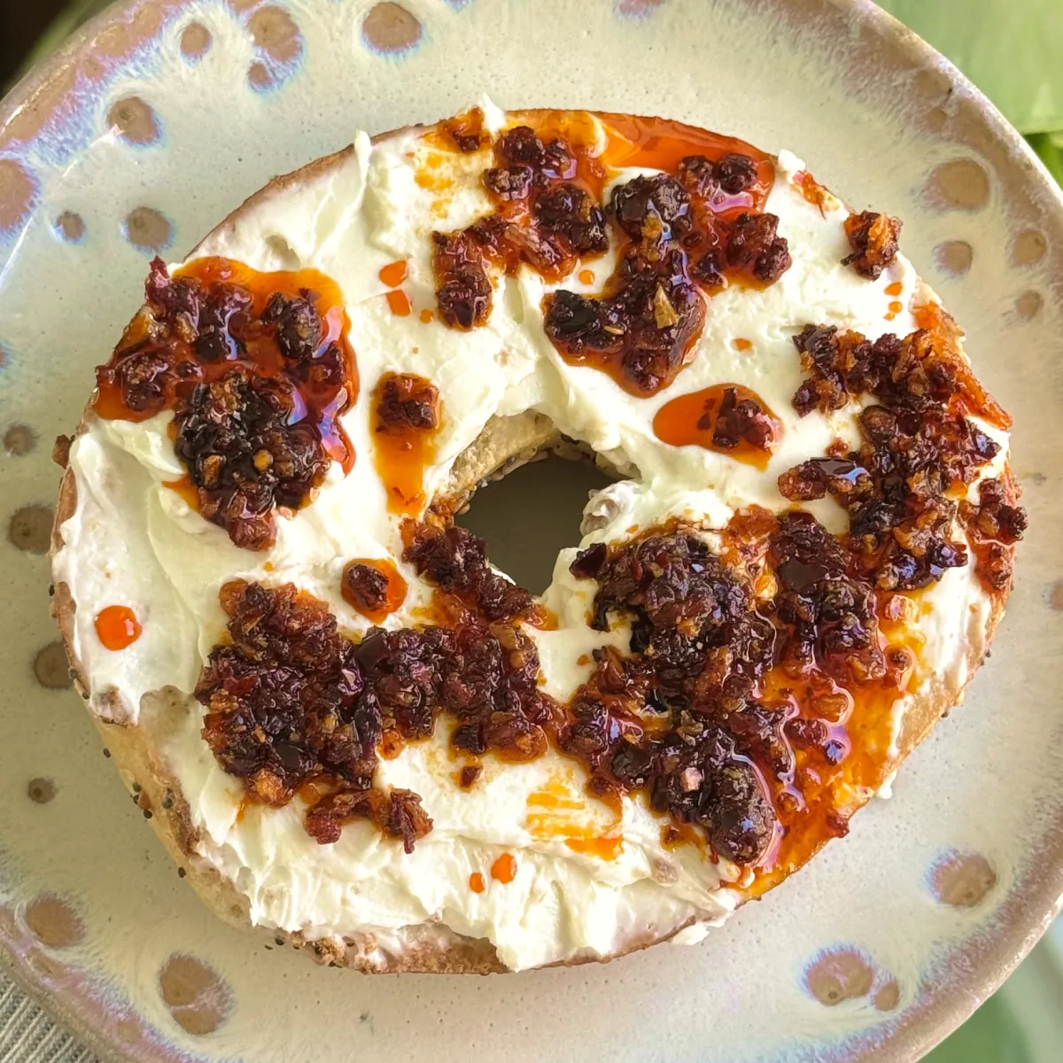 Bagel with cream cheese and Mild Crunchy Garlic